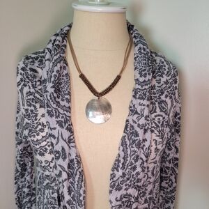 NWT Lia Sophia Mother Of Pearl Pendant Necklace